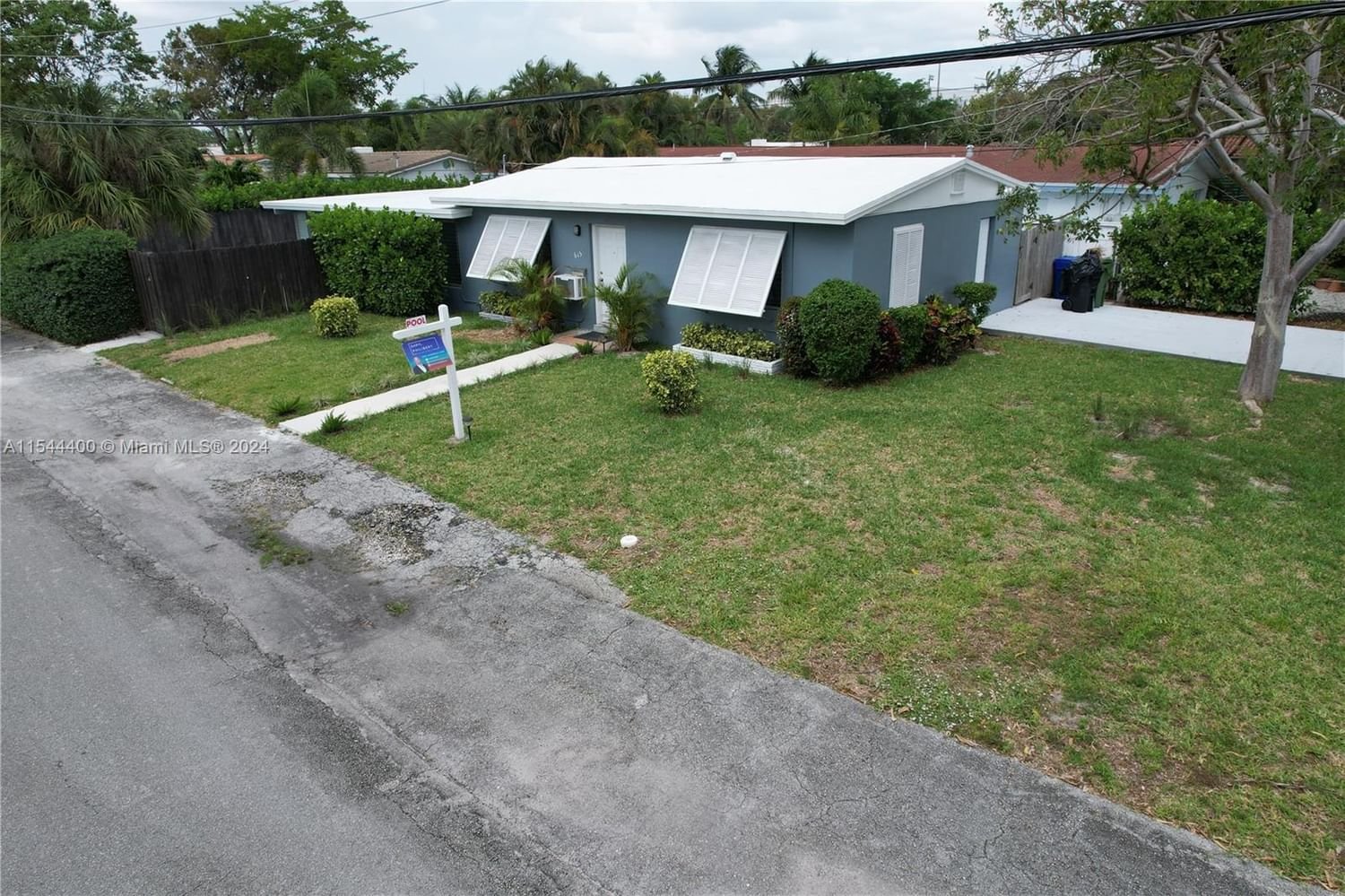 Real estate property located at 615 15th Ct, Broward County, CASPER SUB, Fort Lauderdale, FL