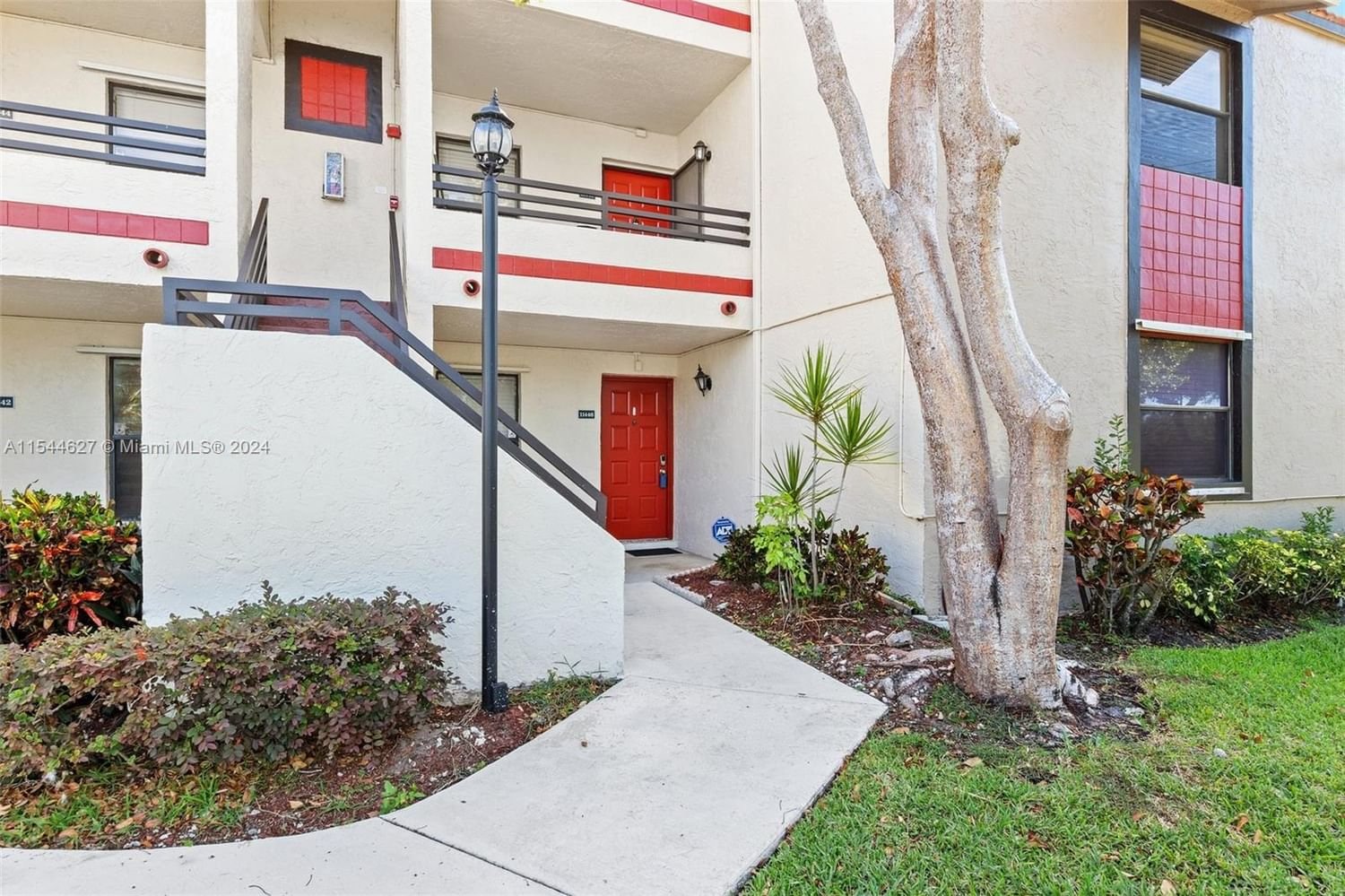 Real estate property located at 11446 10th St #11446, Broward County, PIERPOINTE ONE CONDO I, Pembroke Pines, FL