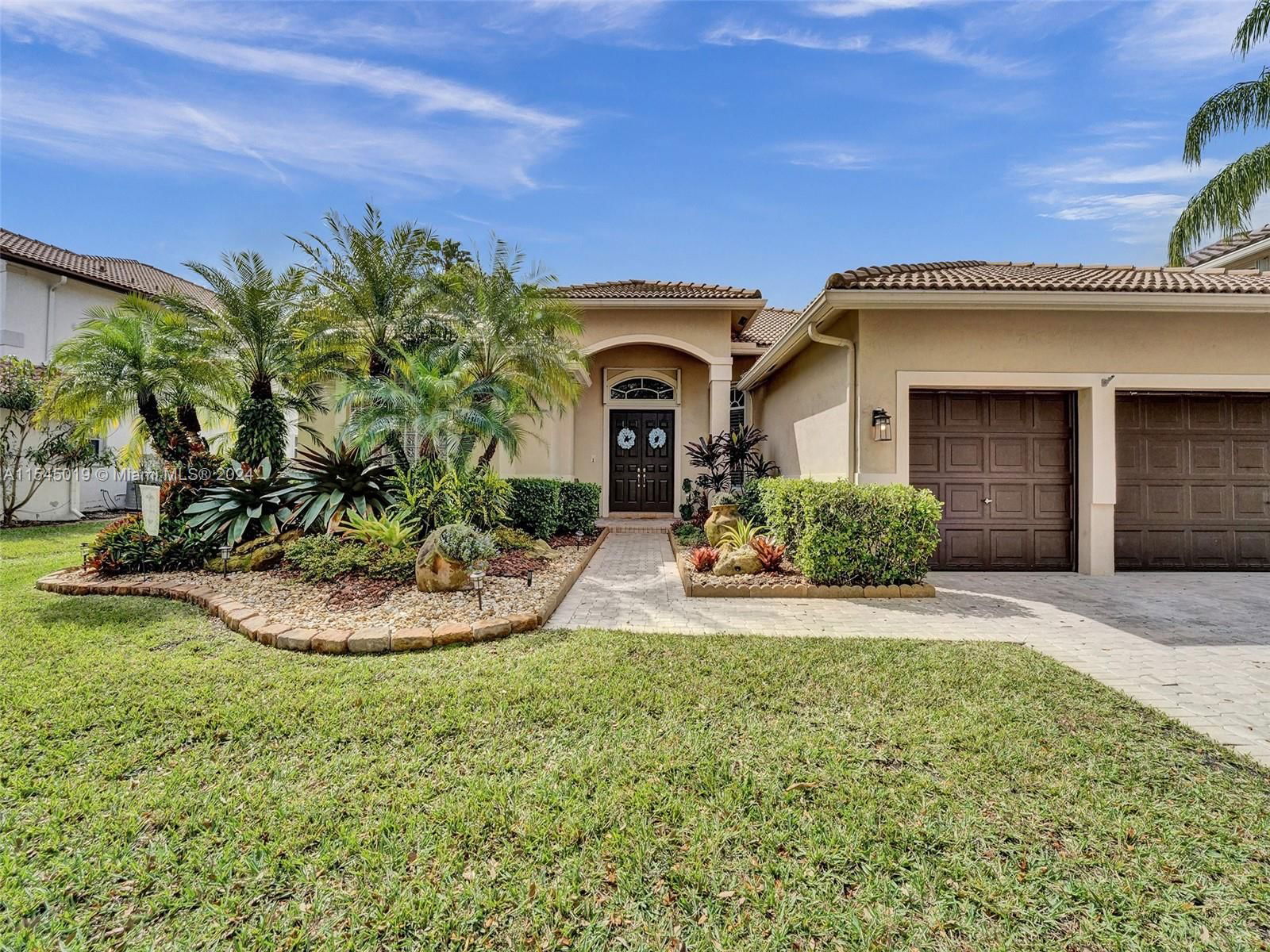 Real estate property located at 4040 Sanderling Ln, Broward County, Lake Ridge, Weston, FL