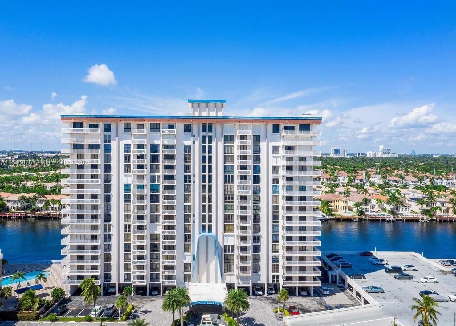 Real estate property located at 1500 Ocean Dr #16B, Broward County, ALLINGTON TOWERS NORTH CO, Hollywood, FL