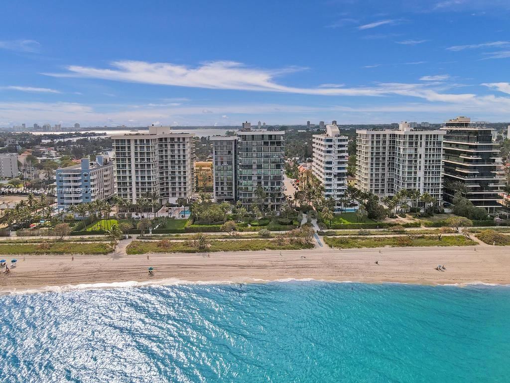 Real estate property located at 8877 Collins Ave #304, Miami-dade, Ocean Wave, Surfside, FL