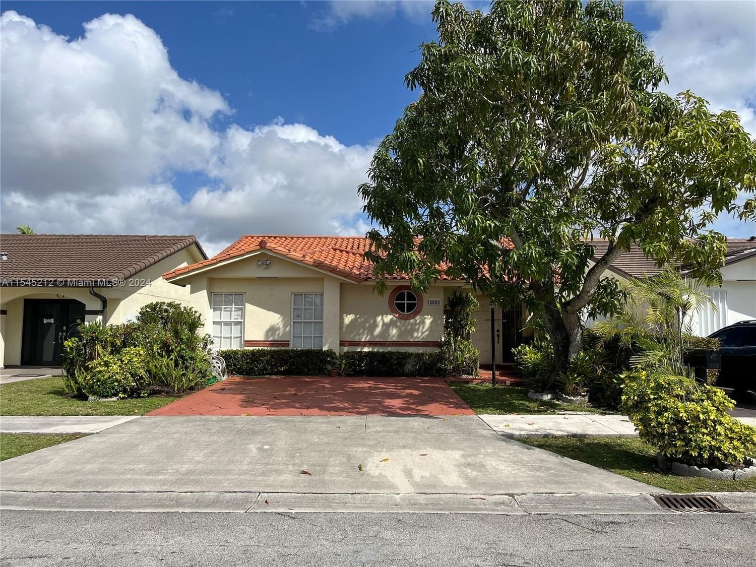 Real estate property located at 12855 58th Ln, Miami-Dade County, SUNSET HARBOUR SEC V, Miami, FL