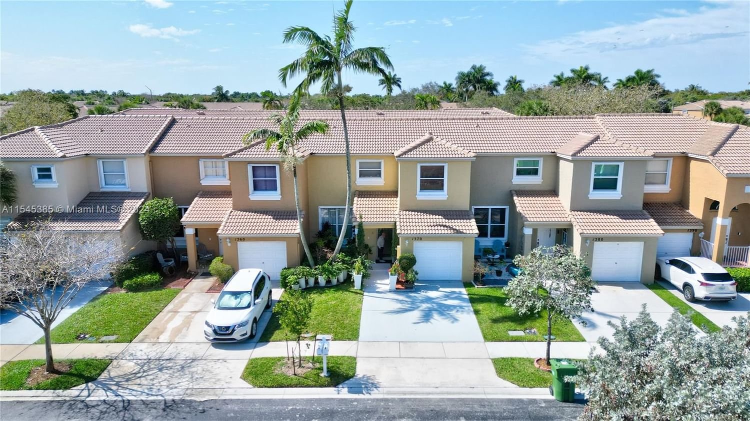 Real estate property located at 1370 154th Ave #1370, Broward County, TOWNGATE, Pembroke Pines, FL