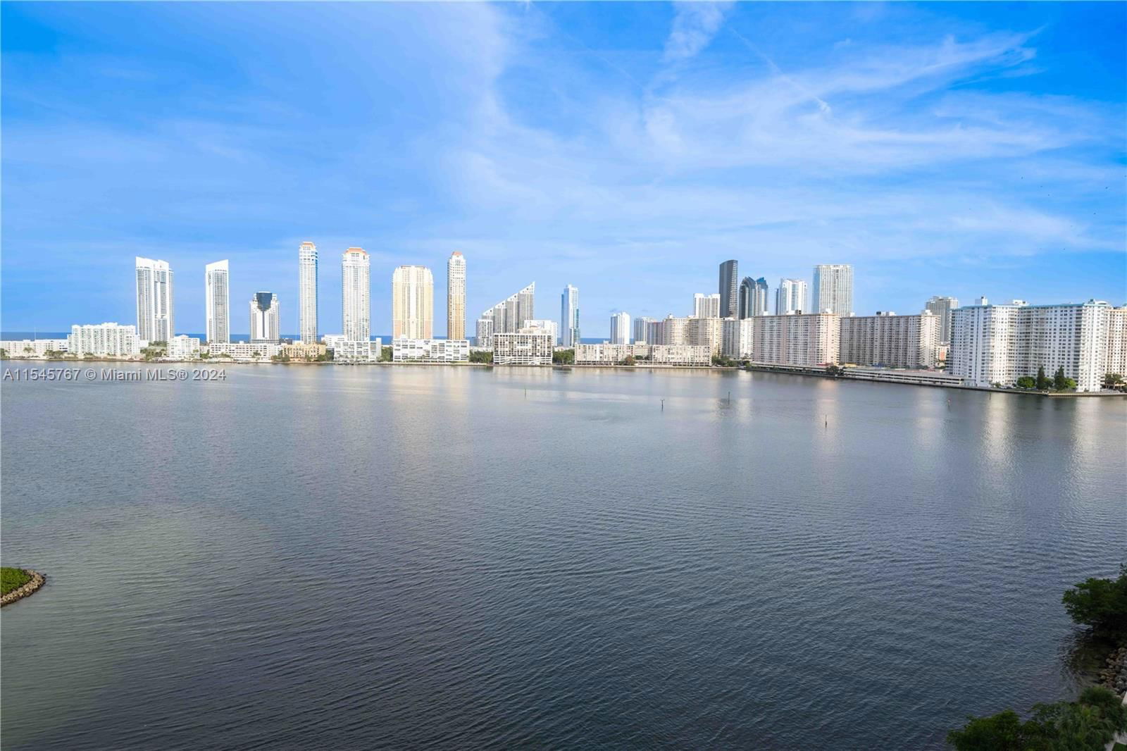 Real estate property located at 4000 Island Blvd #1206, Miami-dade, 4000 Isl Blvd Williams Is, Aventura, FL