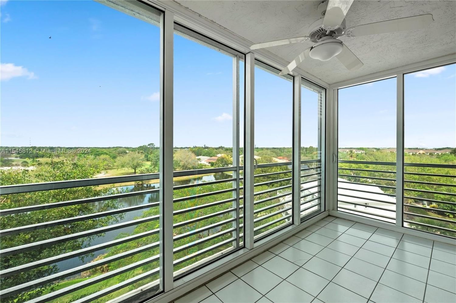 Real estate property located at 3499 Oaks Way #602, Broward County, NO 117 PALM-AIRE COUNTRY, Pompano Beach, FL