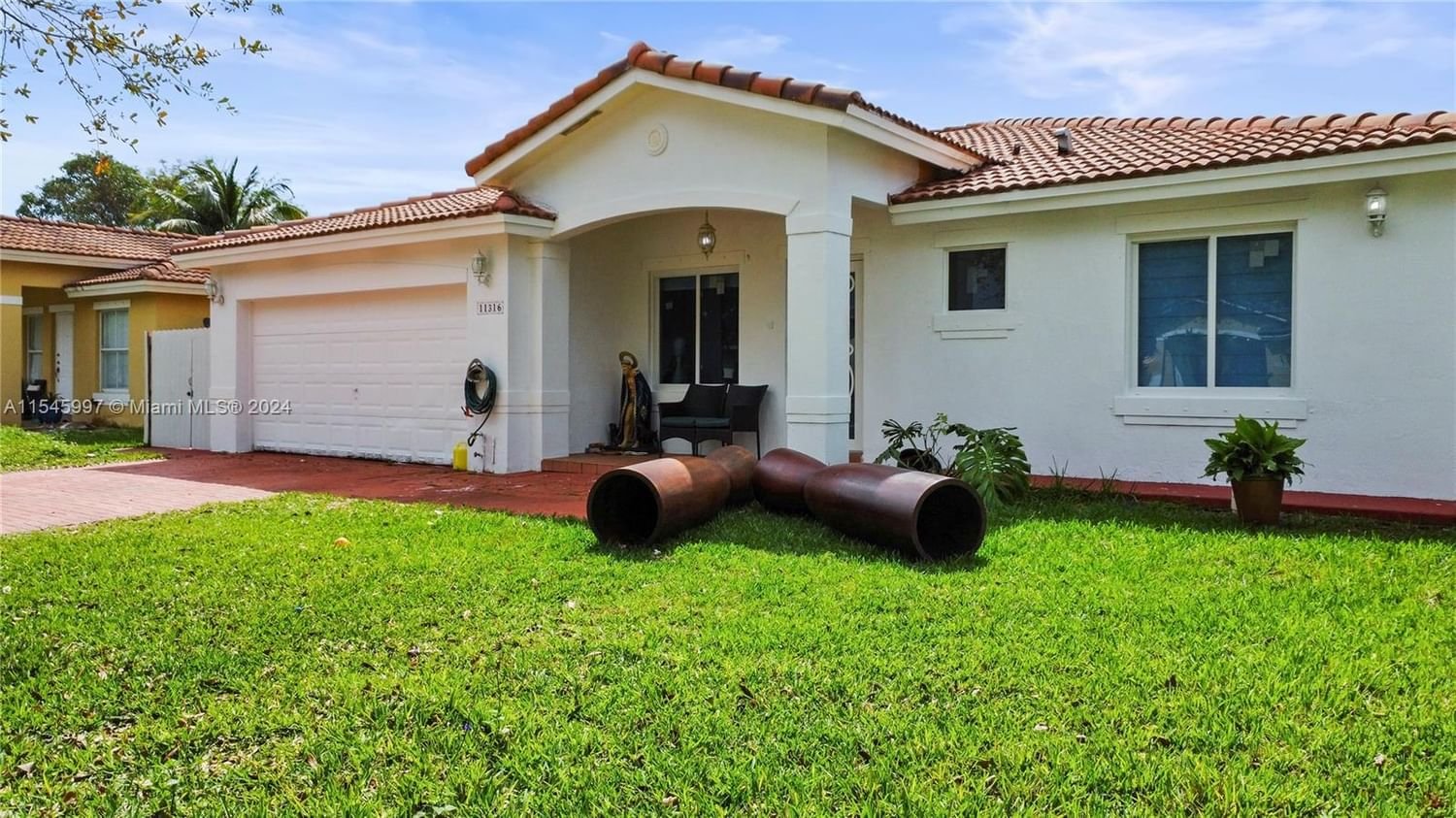 Real estate property located at 11316 246th Ter, Miami-Dade County, MANGUS SUB SEC 1, Homestead, FL