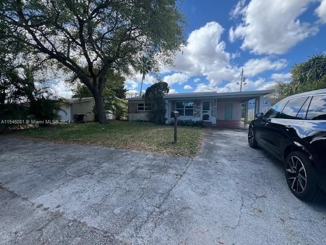 Real estate property located at 4689 28th Ave, Broward County, AVON HEIGHTS, Dania Beach, FL