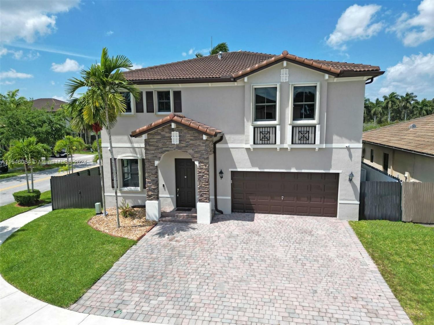 Real estate property located at 4354 165th Ct, Miami-Dade County, INTERLAKEN, Miami, FL