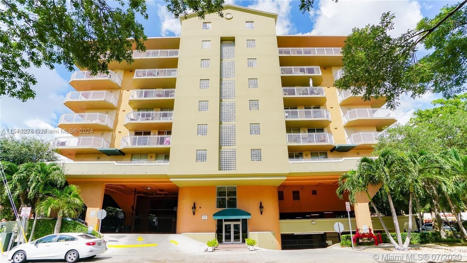 Real estate property located at 1650 Coral Way #807, Miami-Dade County, MARBELLA CONDO, Miami, FL