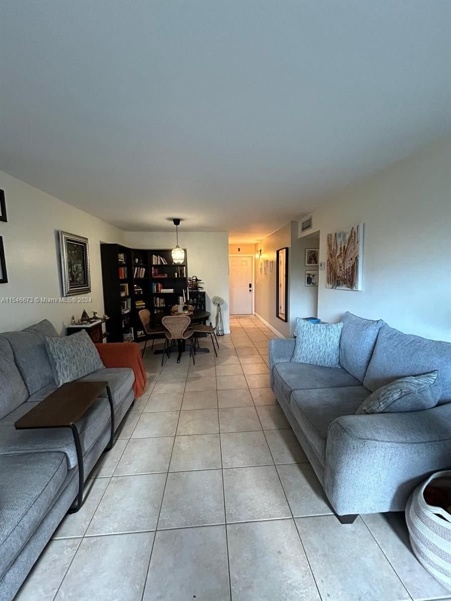 Real estate property located at 8550 109th Ave #5-119, Miami-Dade County, COURTYARDS AT KENDALL CON, Miami, FL