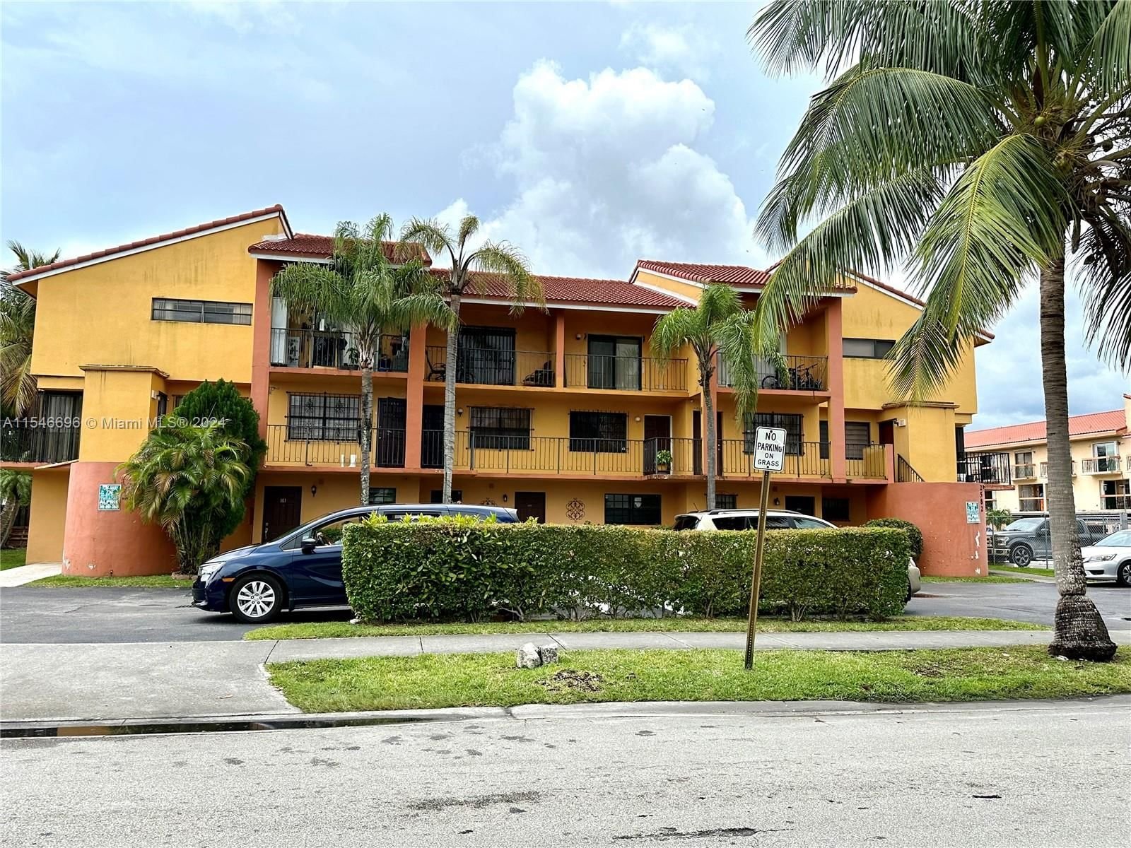 Real estate property located at 2582 56th St #201, Miami-Dade County, VALENCIA GARDENS CONDO, Hialeah, FL