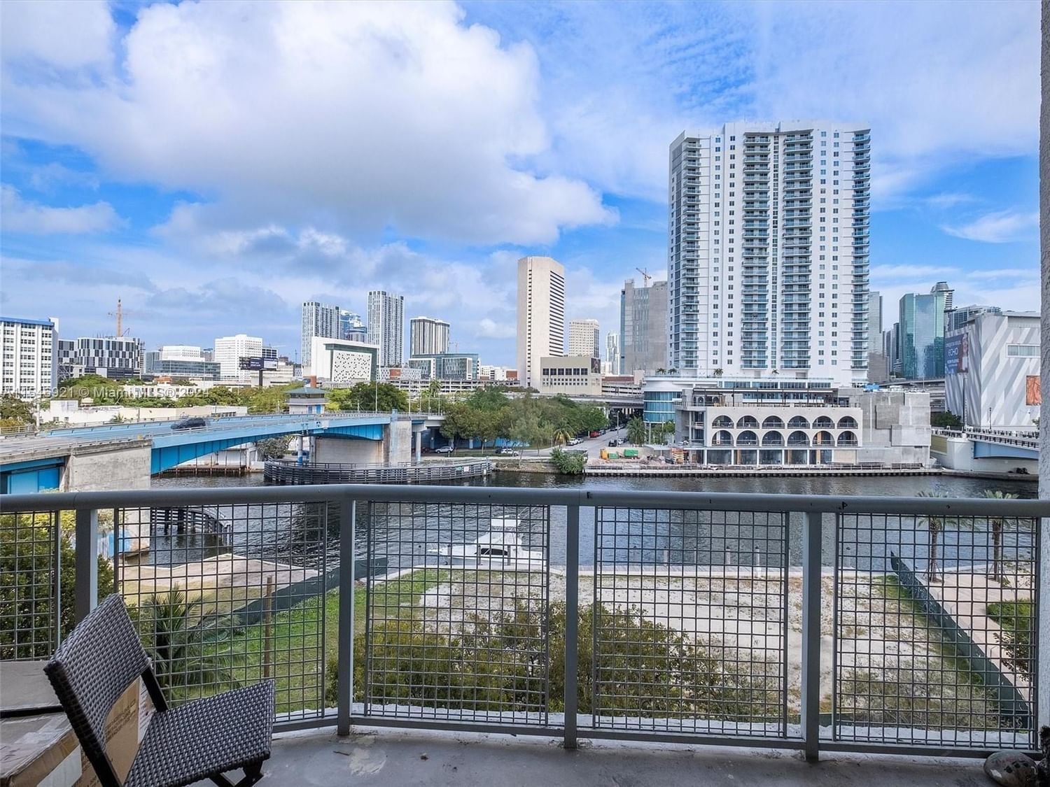 Real estate property located at 10 South River Dr #602, Miami-Dade County, NEO CONDO, Miami, FL