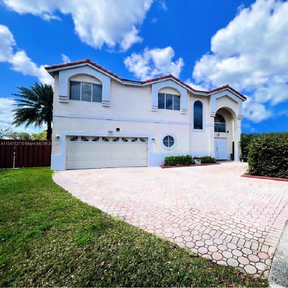 Real estate property located at 2521 Regalia Way, Broward County, ROCK CREEK PHASE TWO, Cooper City, FL