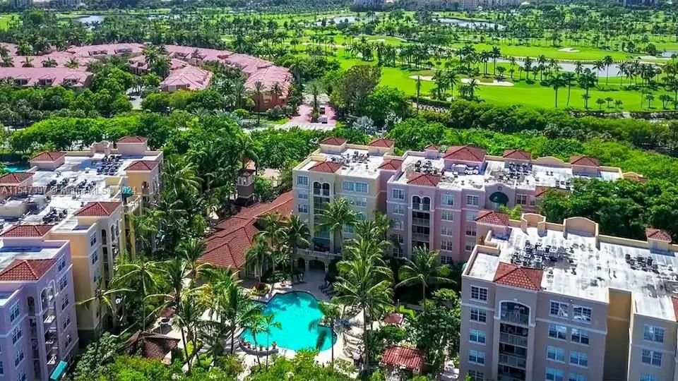 Real estate property located at 19999 Country Club Dr #1208, Miami-Dade County, THE YACHT CLUB AVENTURA, Aventura, FL