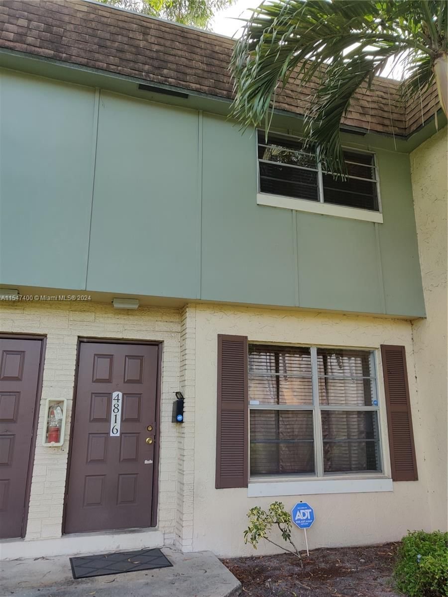 Real estate property located at 4816 9th Dr #4816, Broward County, TOWNHOUSES OF PLANTATION, Plantation, FL