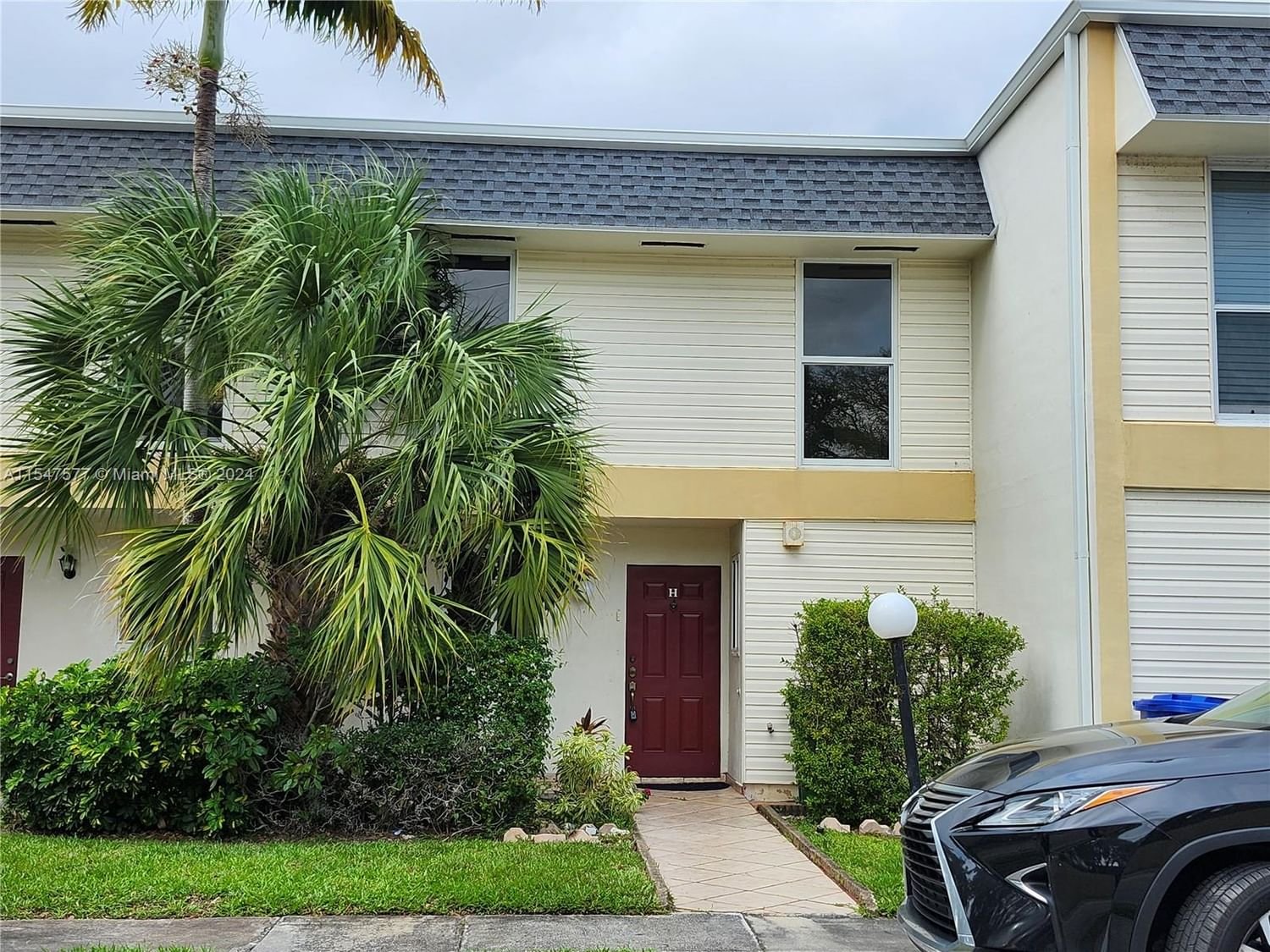 Real estate property located at 3321 Raleigh St #3H, Broward County, HOLLYWOOD GARDENS CONDOMI, Hollywood, FL