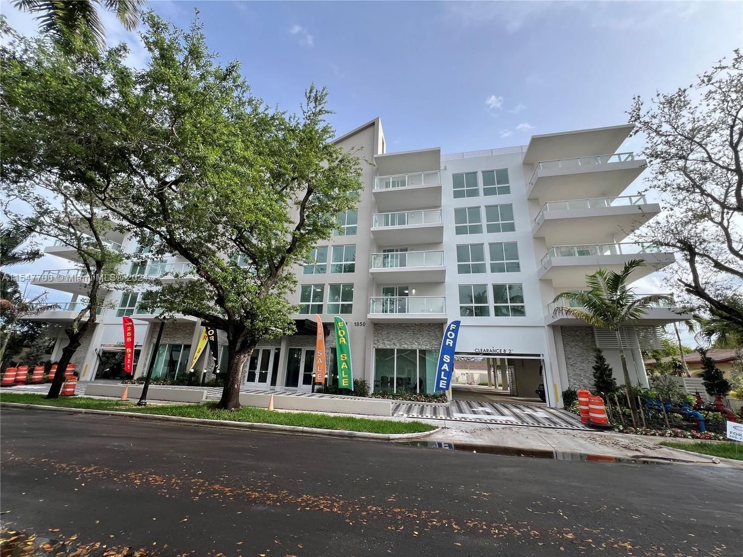 Real estate property located at 1850 Monroe St #205, Broward County, HOLLYWOOD, Hollywood, FL