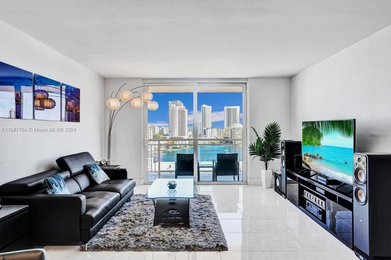 Real estate property located at 437 Golden Isles Dr #12H, Broward County, GOLDEN HORN CONDO, Hallandale Beach, FL