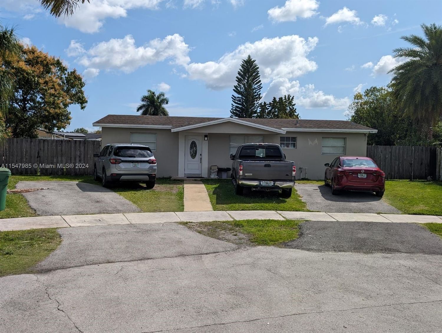 Real estate property located at 16025 299th Ter, Miami-Dade County, SCHOOL HOUSE SUB, Homestead, FL