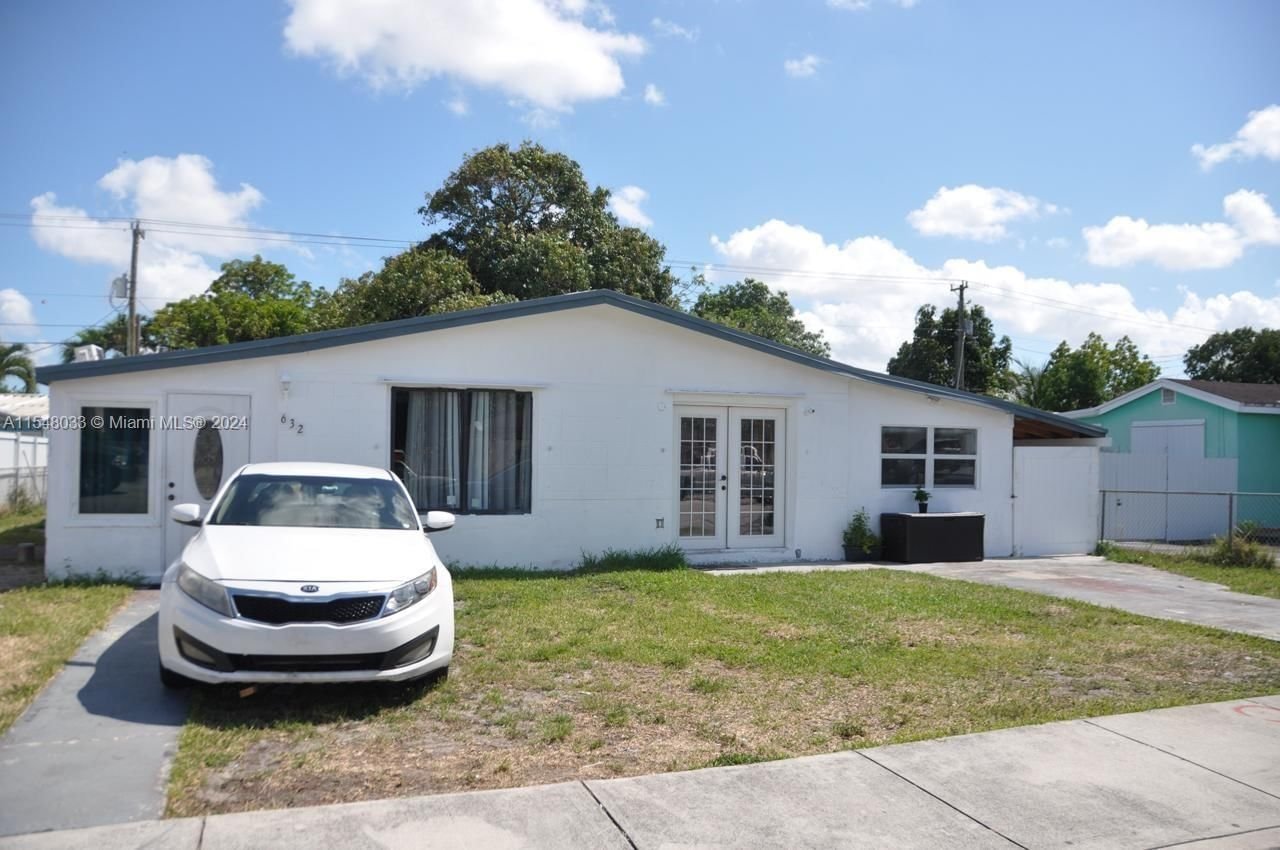 Real estate property located at 632 56th St, Miami-Dade County, 2ND REV PL SARATOGA HEIGH, Hialeah, FL