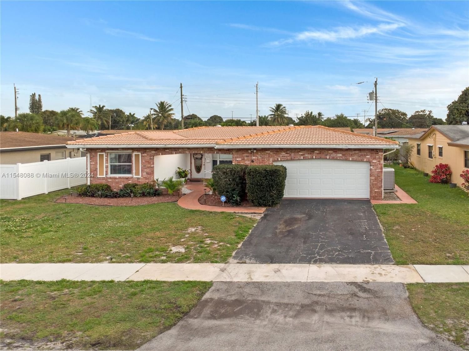 Real estate property located at 3478 25th St, Broward County, LAUDERDALE LAKES EAST GAT, Lauderdale Lakes, FL