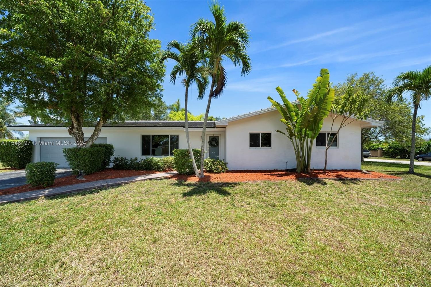 Real estate property located at 11723 102nd Ct, Miami-Dade County, PINE ACRES SEC 4, Miami, FL