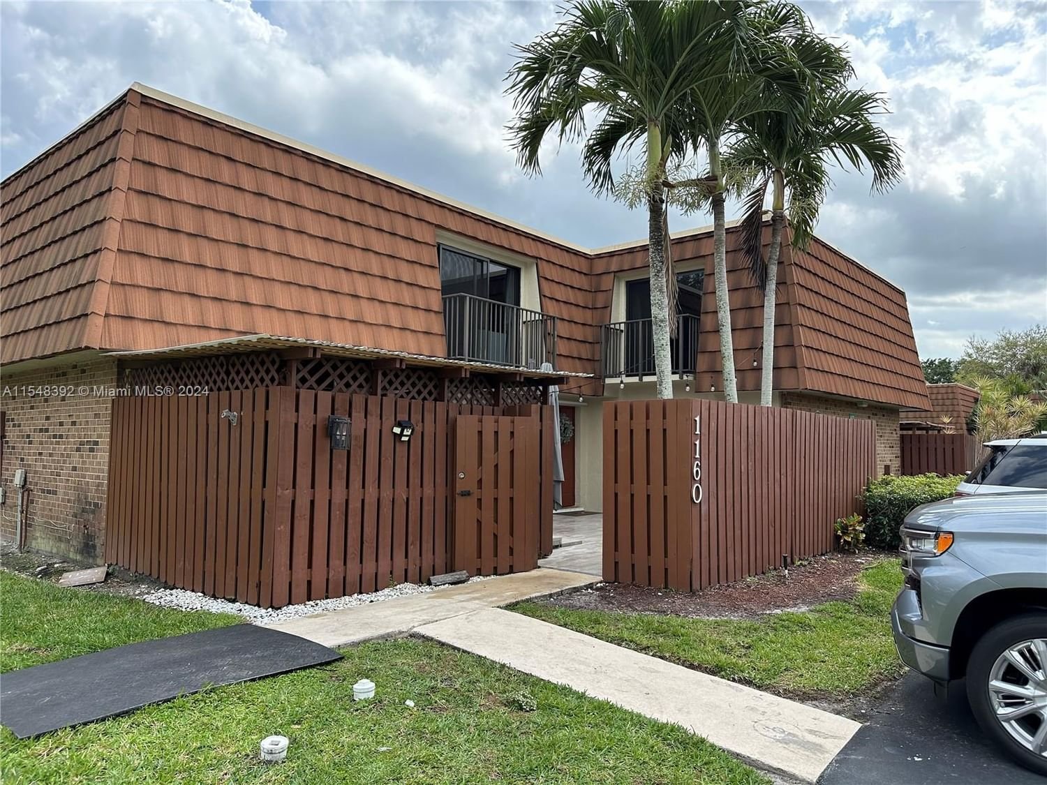 Real estate property located at 1160 118th Ter #41, Broward County, C H E ACRES, Davie, FL