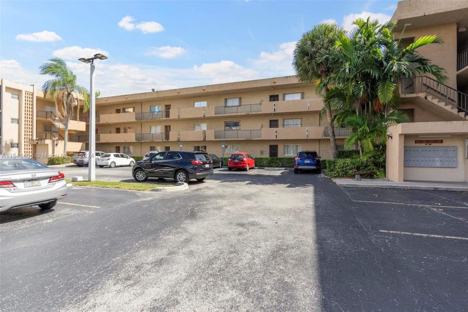 Real estate property located at 8401 107th Ave #308E, Miami-Dade County, KENDALL ACRES WEST CONDO, Miami, FL