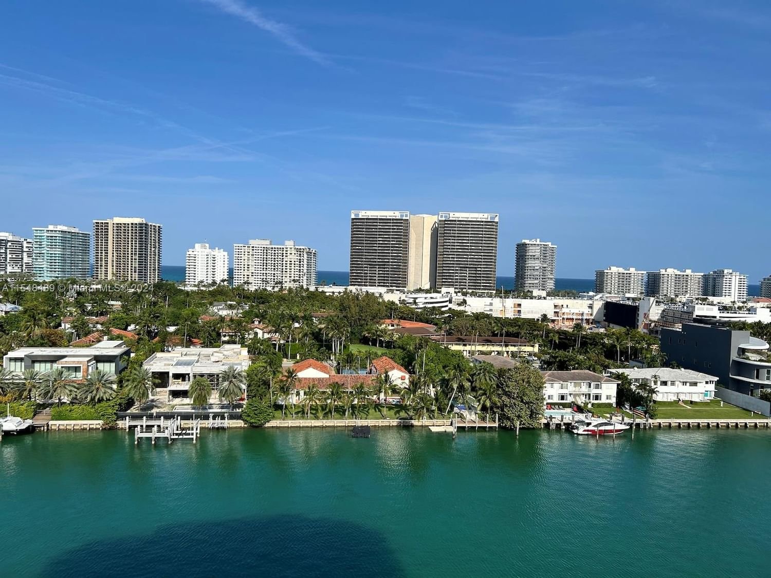 Real estate property located at 9751 Bay Harbor Dr #11B, Miami-Dade County, CARROLL WALK CONDO, Bay Harbor Islands, FL