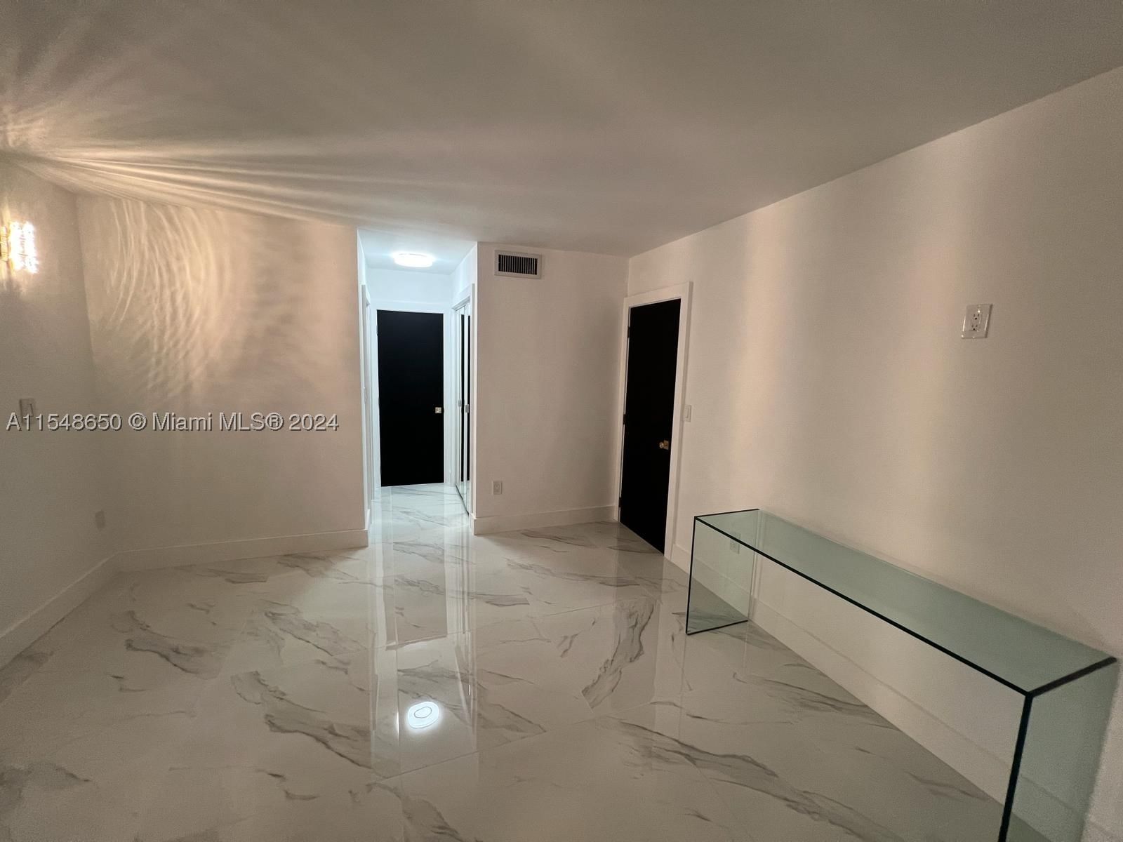 Real estate property located at 1301 Miami Gardens Dr #1101W, Miami-dade, Buckley Towers Condo - Ea, Miami, FL