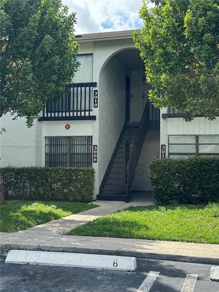 Real estate property located at 3008 Coral Ridge Dr #111B, Broward County, CYPRESS TRACE CONDO, Coral Springs, FL