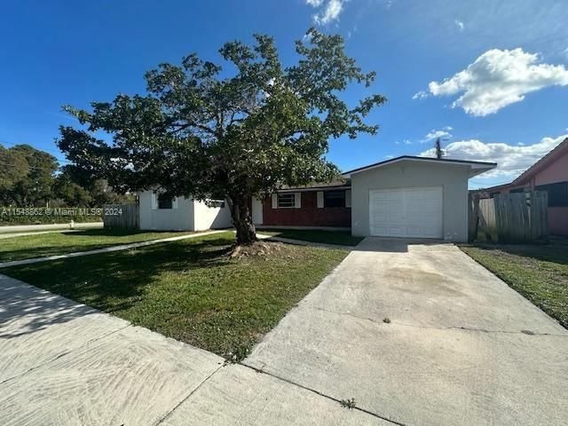 Real estate property located at 1400 138th St, Miami-Dade County, MITCHELL LAKE ESTS 1ST AD, Miami, FL