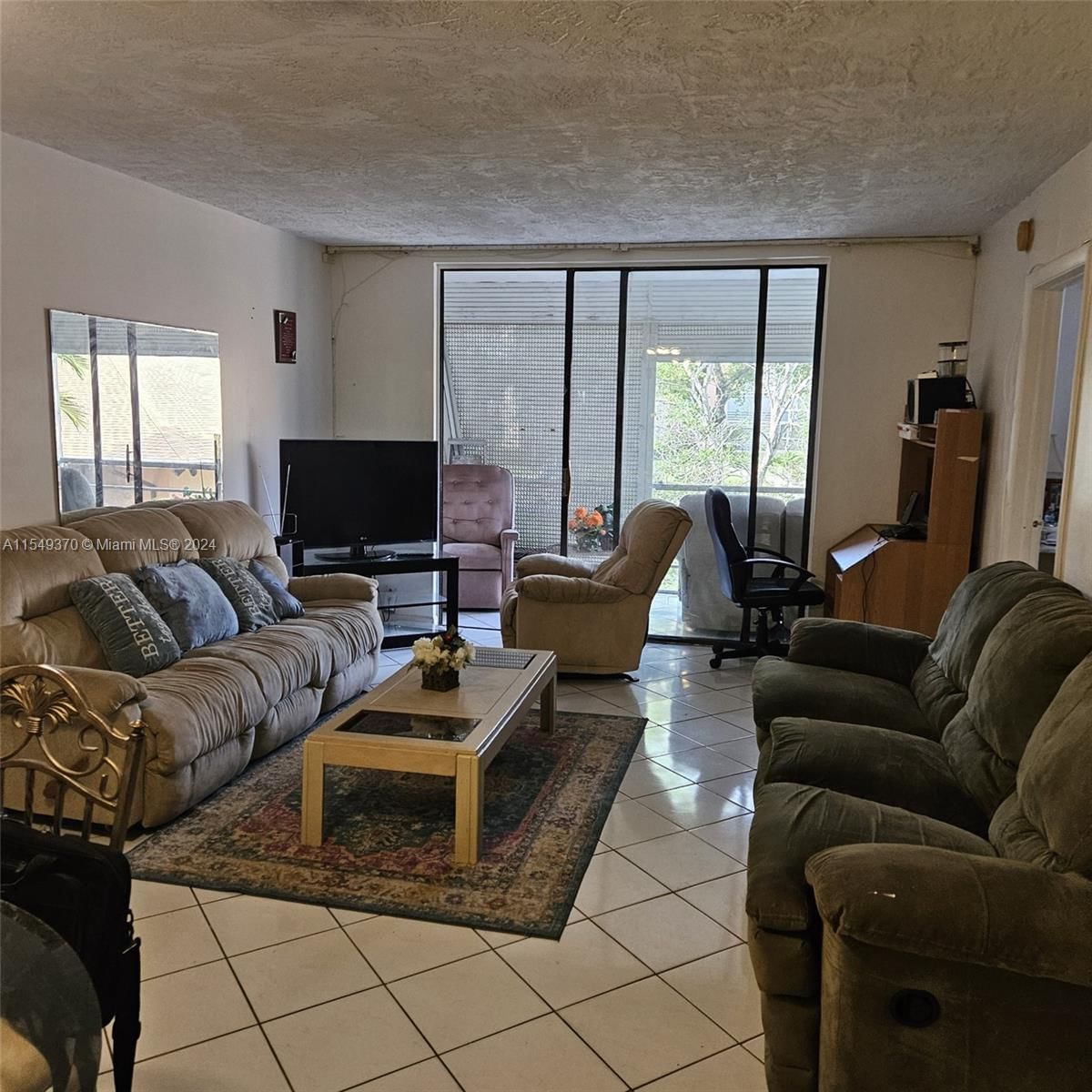 Real estate property located at 2851 Somerset Dr #201, Broward County, SOMERSET NO FIVE CONDO, Lauderdale Lakes, FL