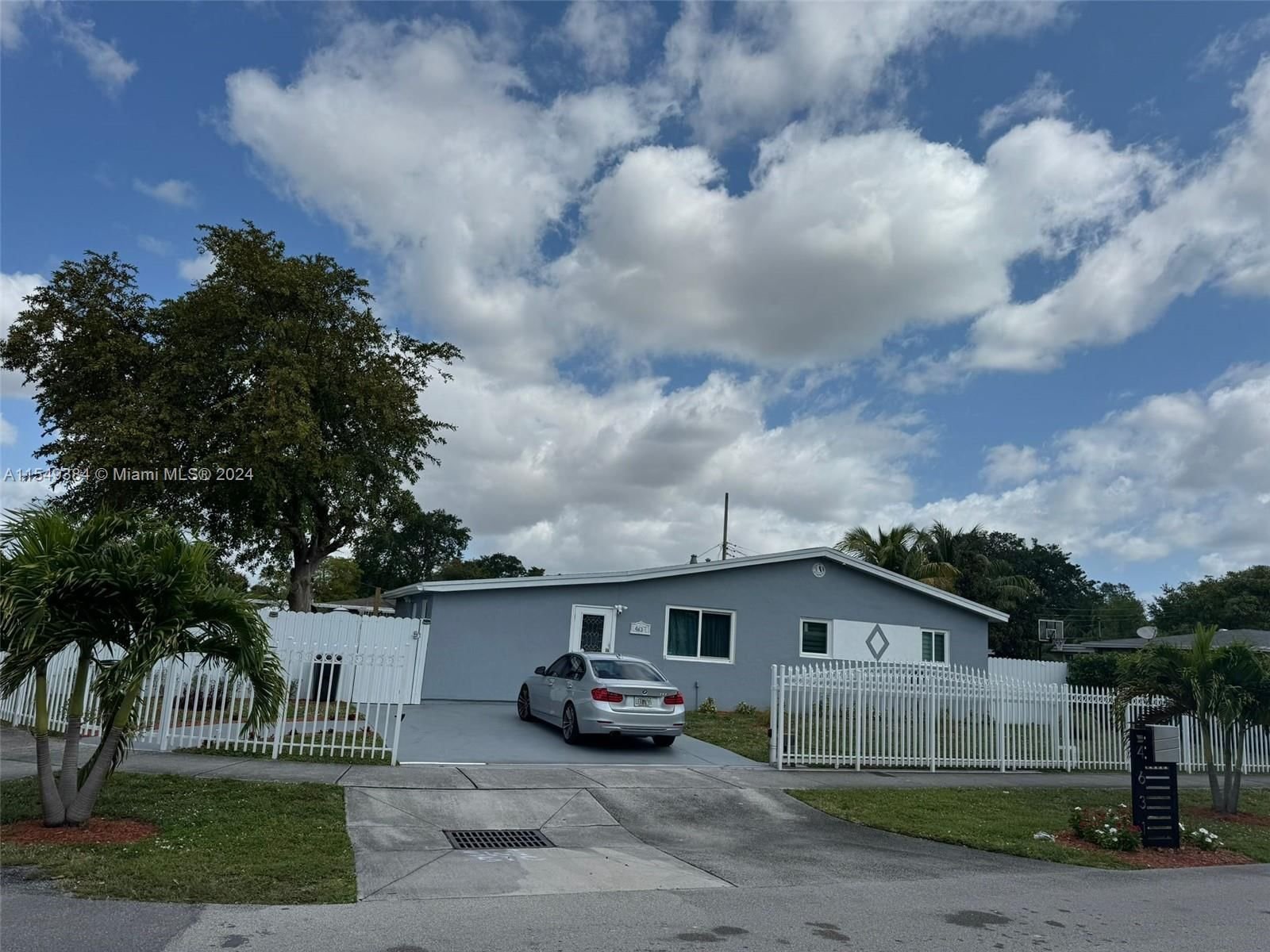 Real estate property located at 4631 36th St, Broward County, LAKE FOREST SEC 4, West Park, FL