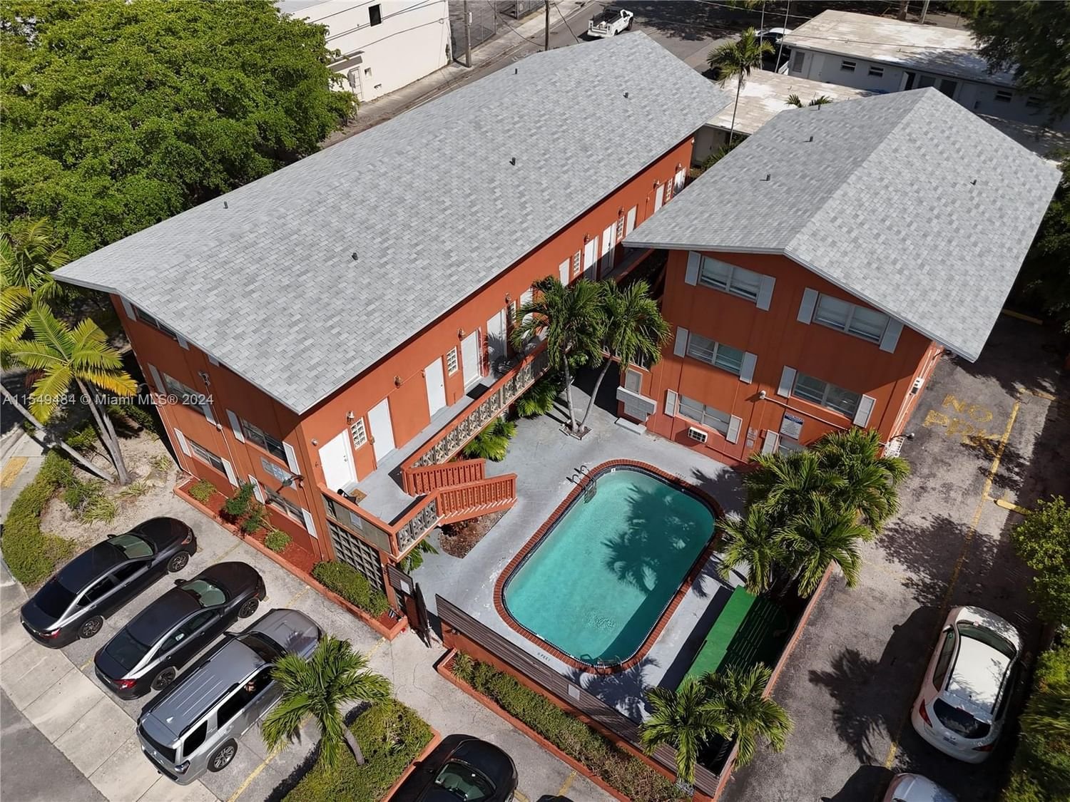 Real estate property located at 421 68th St #8, Miami-Dade County, THE BELLAGIO CONDO, Miami, FL