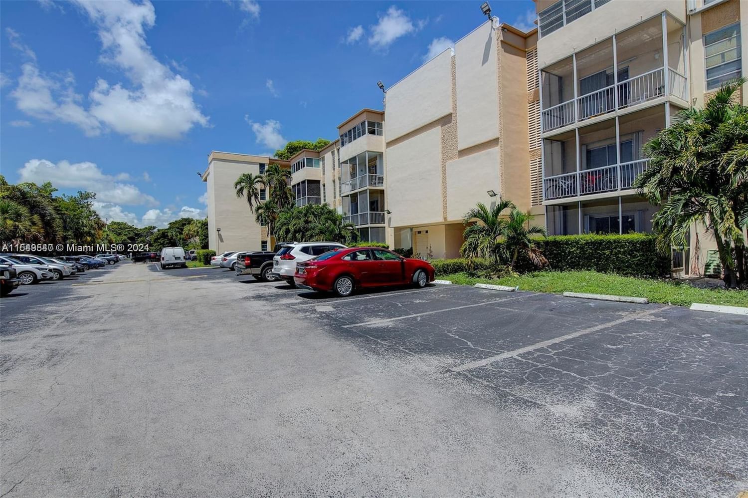 Real estate property located at 9159 77th Ave #210, Miami-Dade County, KEN-DADE NO 2 CONDOMINIUM, Miami, FL