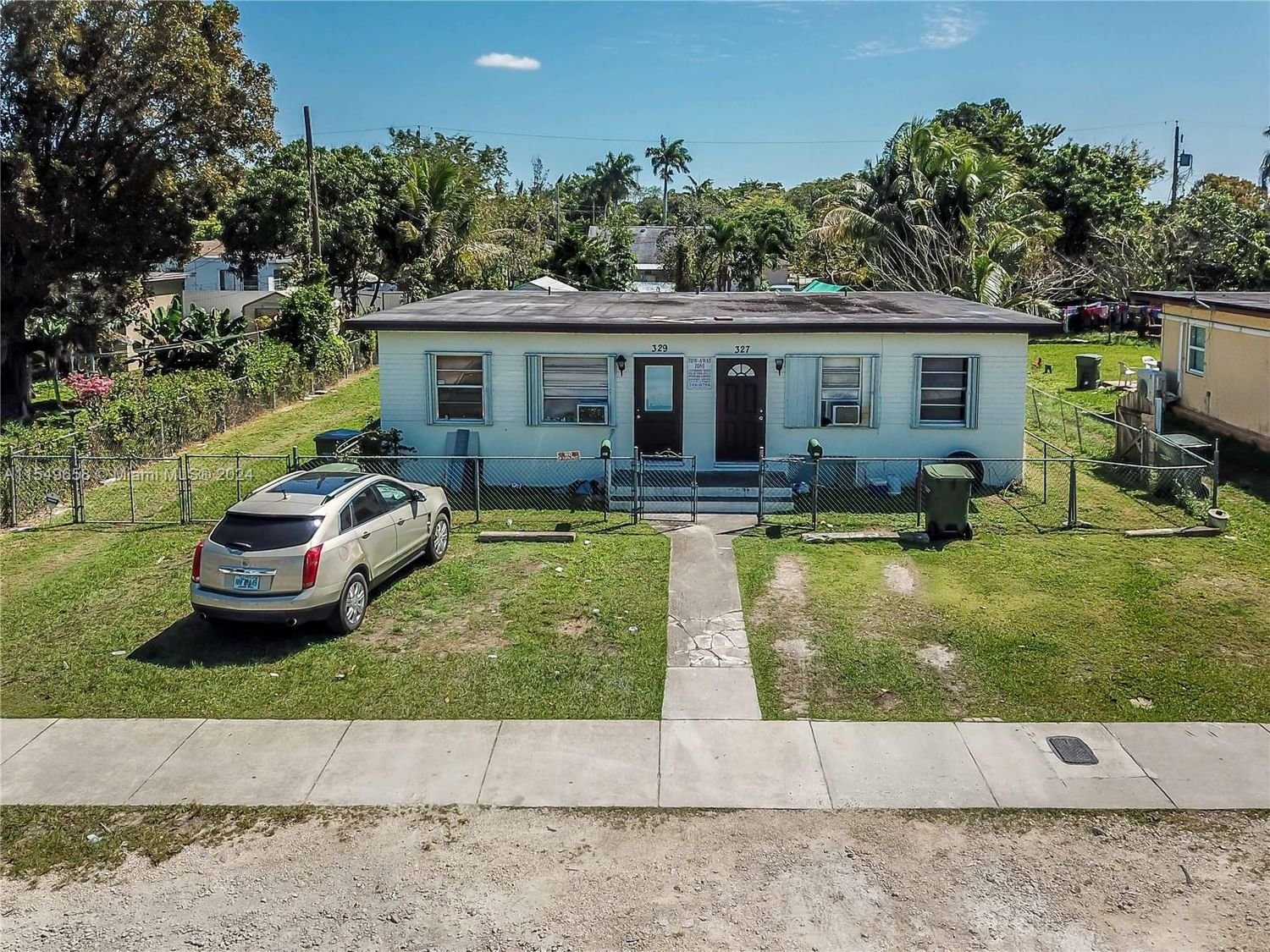 Real estate property located at 327 6th Ave, Miami-Dade County, N/A, Homestead, FL