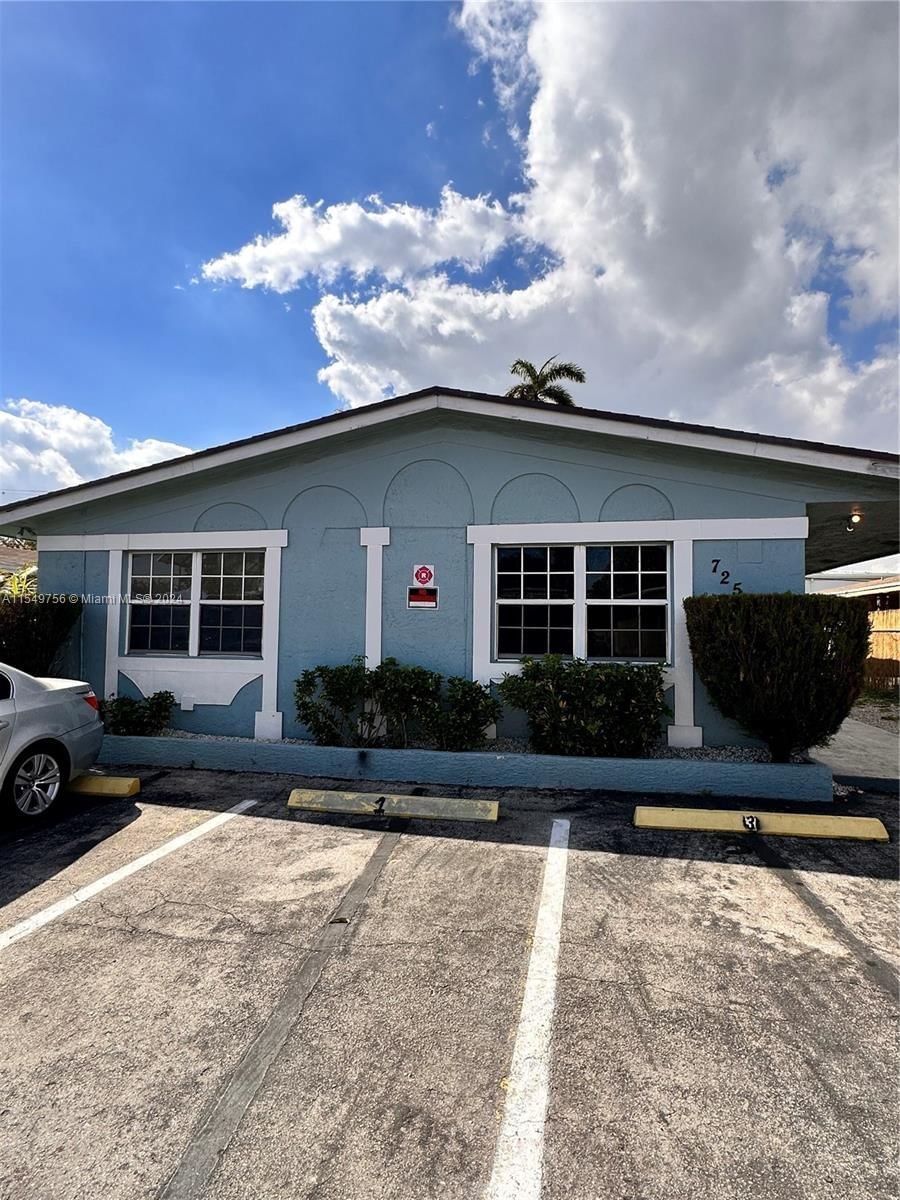 Real estate property located at 725 4th Ave, Broward County, PROGRESSO, Fort Lauderdale, FL