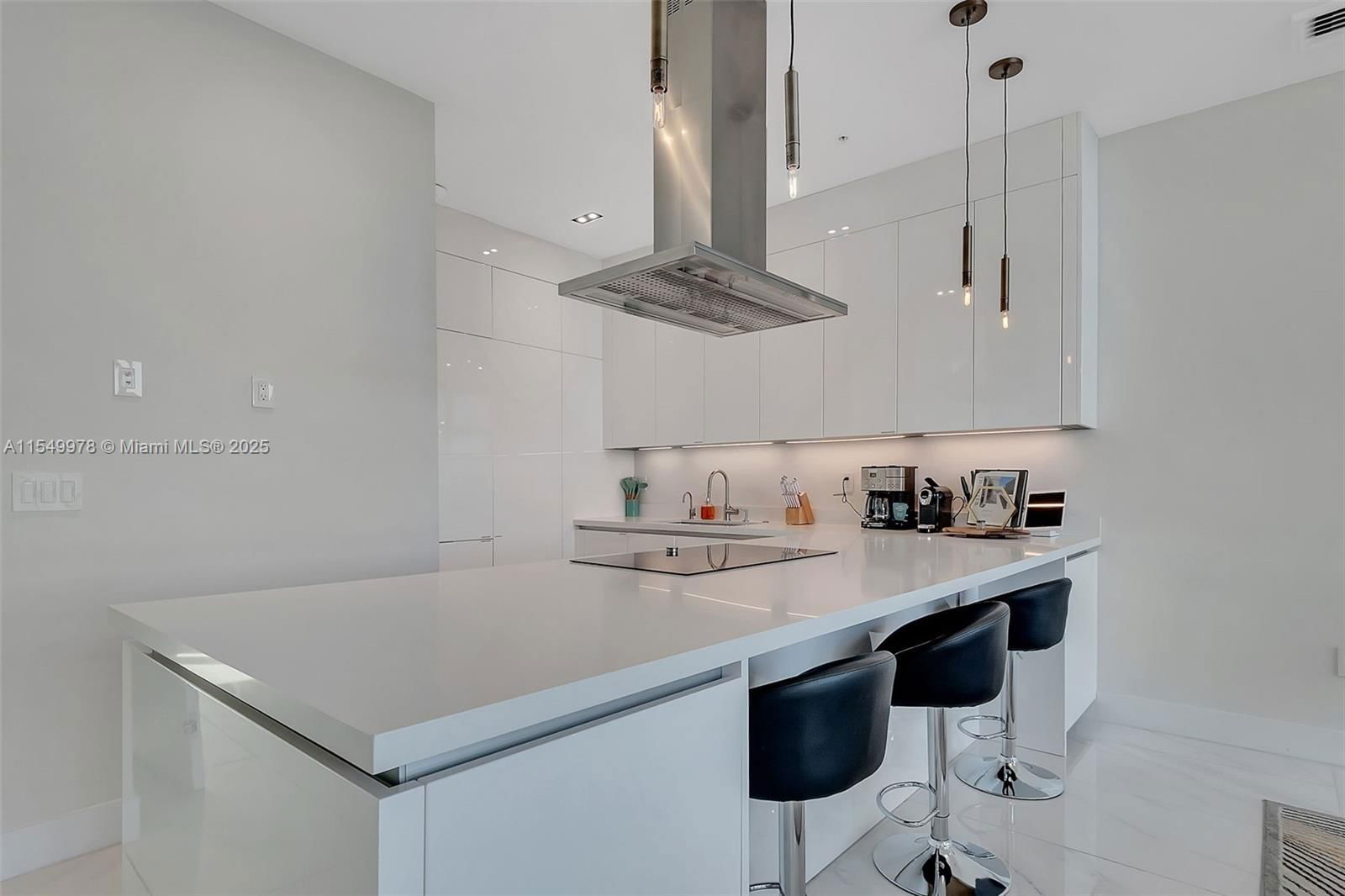 Real estate property located at 2870 Ocean Dr, Broward, Hollywood Beach Second Ad, Hollywood, FL