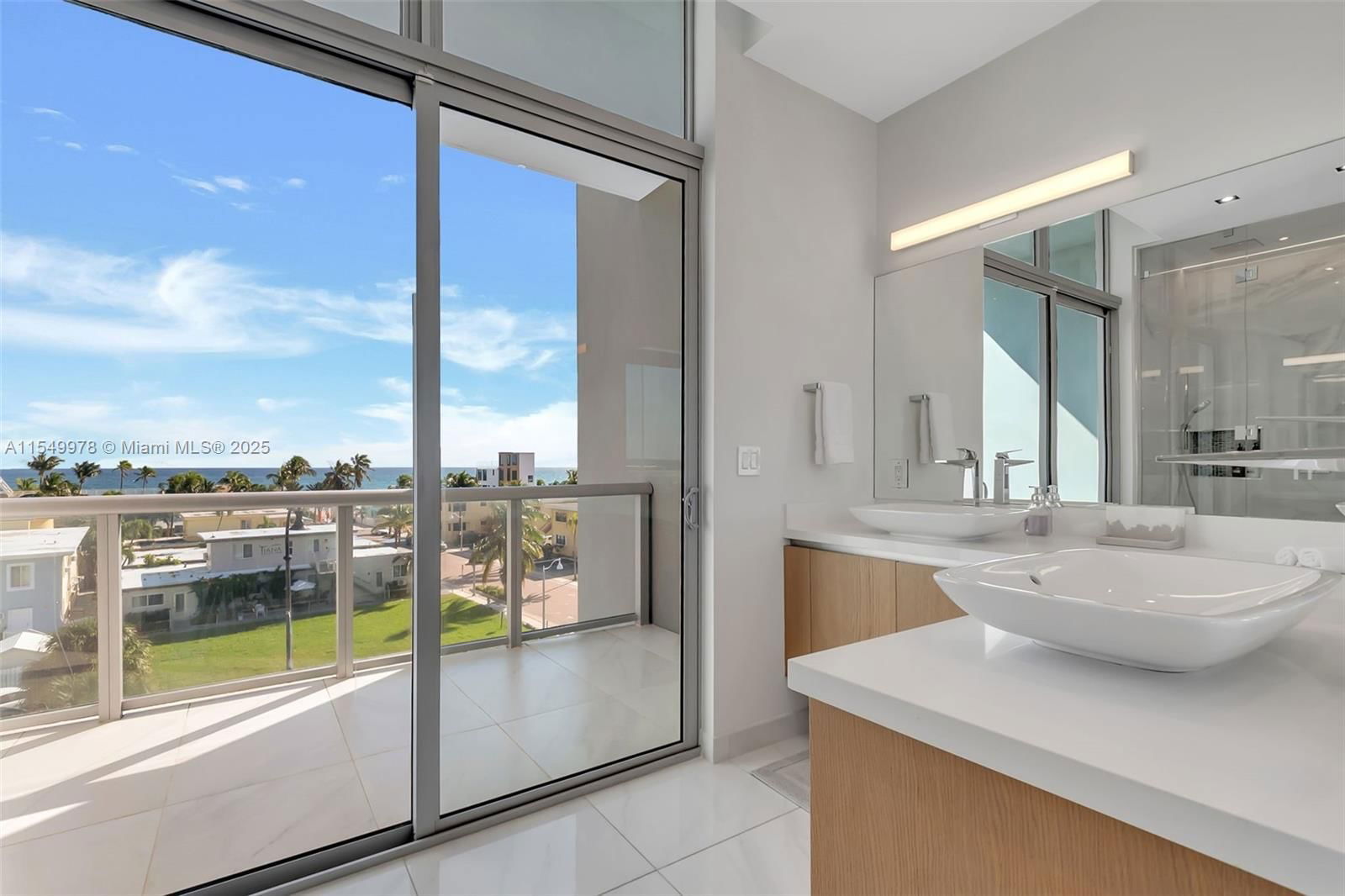 Real estate property located at 2870 Ocean Dr, Broward, Hollywood Beach Second Ad, Hollywood, FL