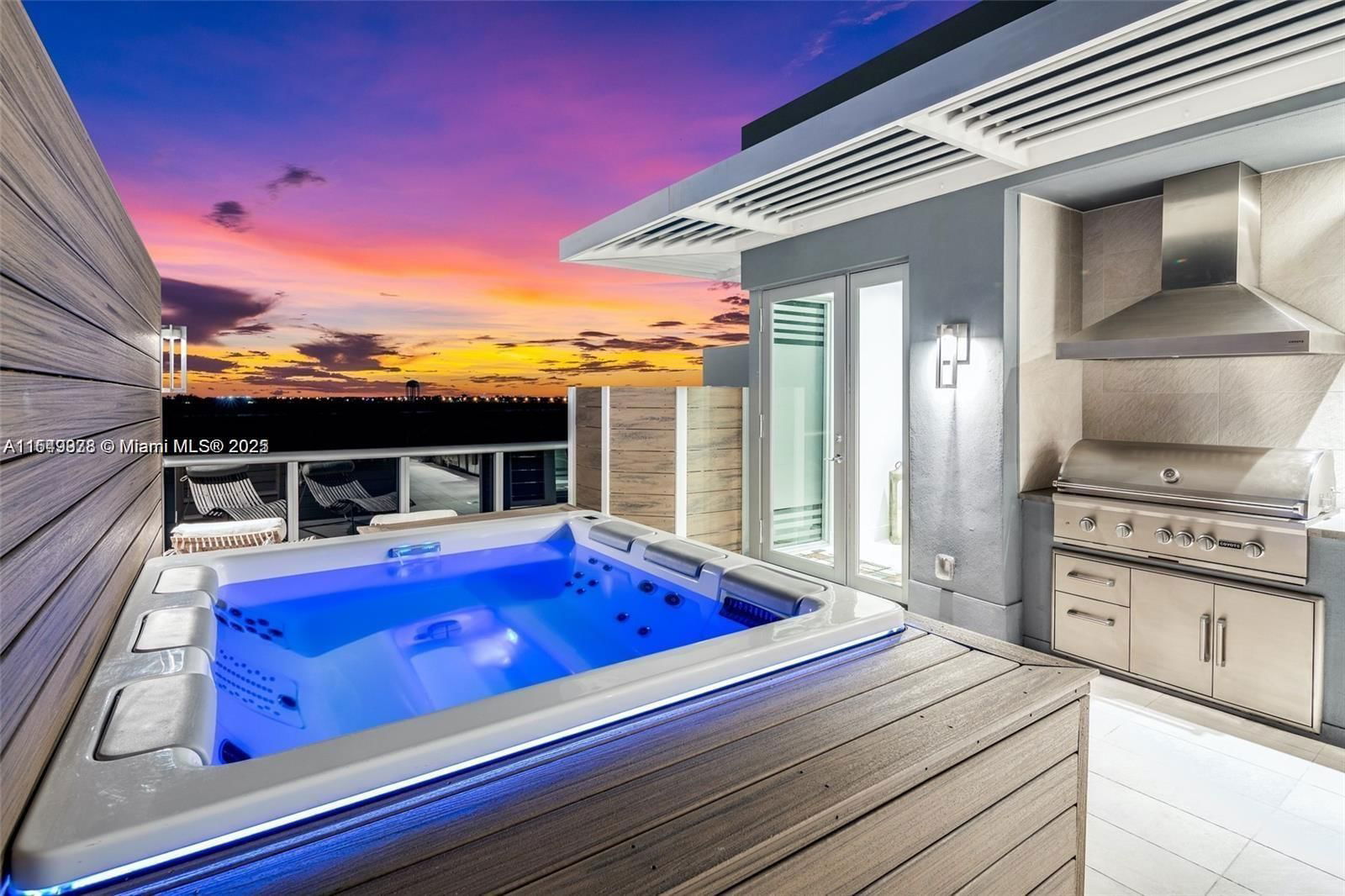 Real estate property located at 2870 Ocean Dr, Broward, Hollywood Beach Second Ad, Hollywood, FL