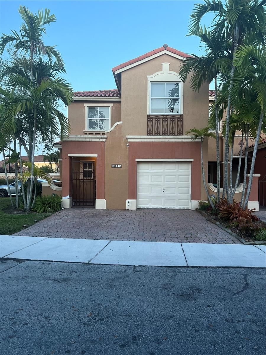 Real estate property located at 3021 152nd Ct, Miami-Dade County, EGRET LAKES ESTATES SEC 2, Miami, FL