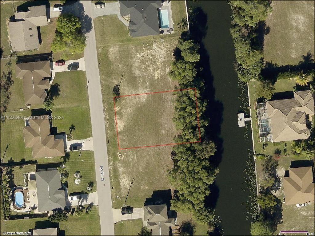 Real estate property located at 1019 8th CT, Lee County, CAPE CORAL UNIT 63, Cape Coral, FL