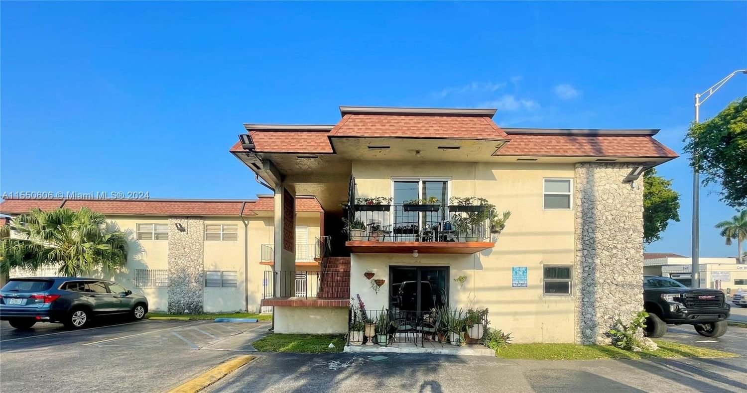 Real estate property located at 1225 35 st #50A, Miami-Dade County, COURTYARDS OF HIALEAH COND, Hialeah, FL