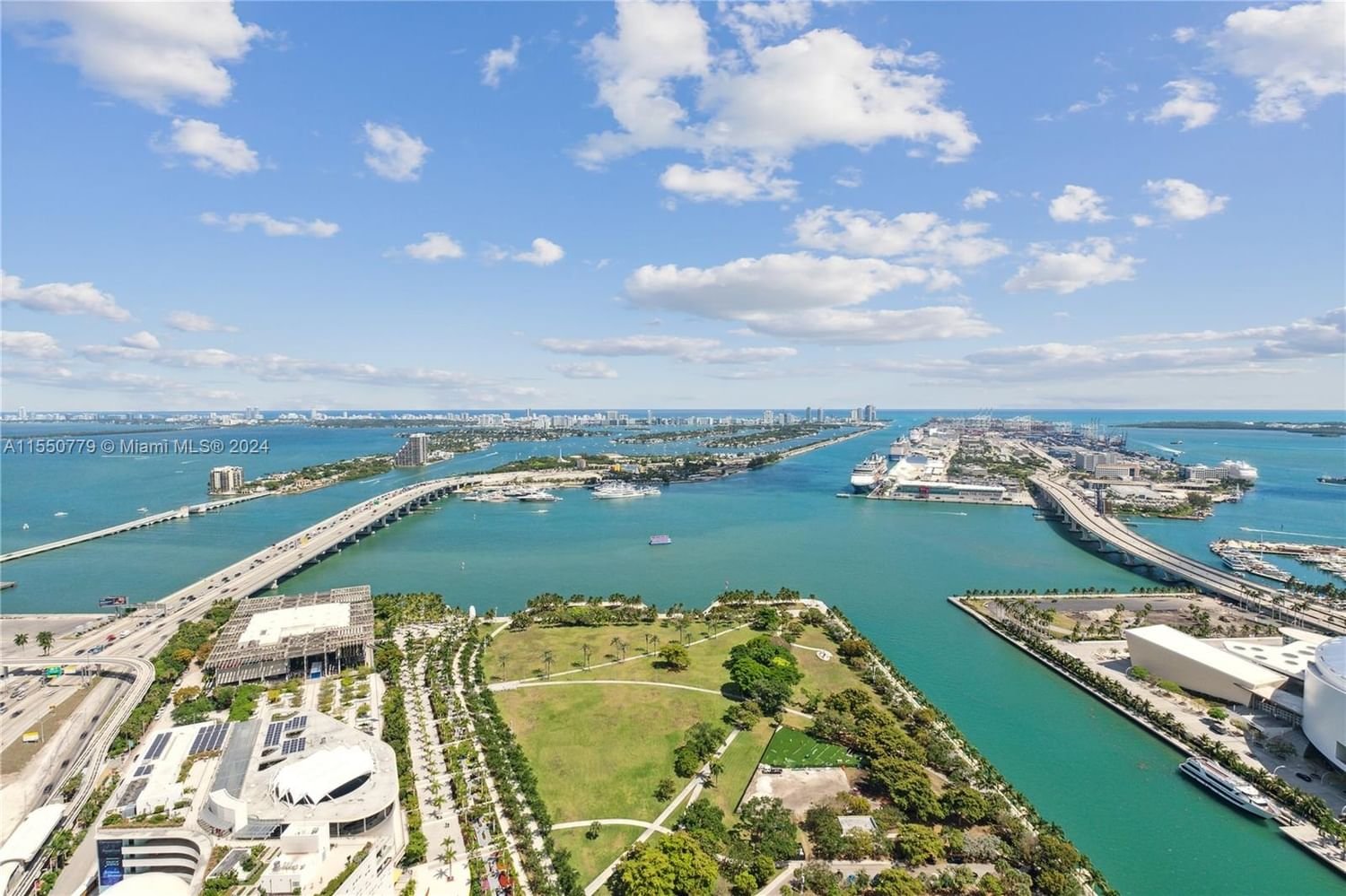Real estate property located at 1000 Biscayne Blvd #4401, Miami-Dade County, ONE THOUSAND MUSEUM CONDO, Miami, FL