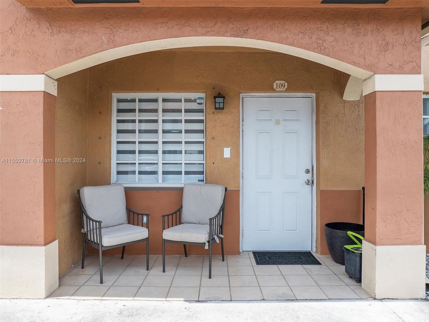 Real estate property located at 2505 76th St #109, Miami-Dade County, WEST PALM VILLAS III COND, Hialeah, FL