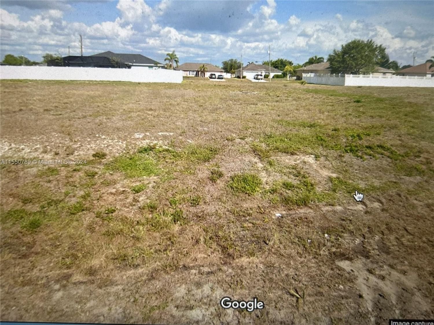 Real estate property located at 2807 4th place, Lee County, Cape Coral, FL