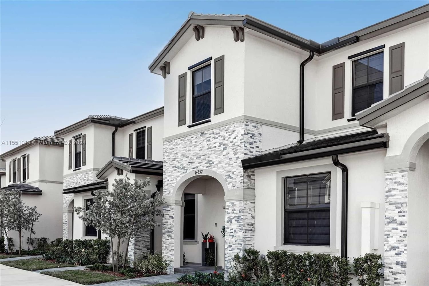 Real estate property located at 14852 183rd Ter #0, Miami-Dade County, BOWTIE SUBDIVISION, Miami, FL