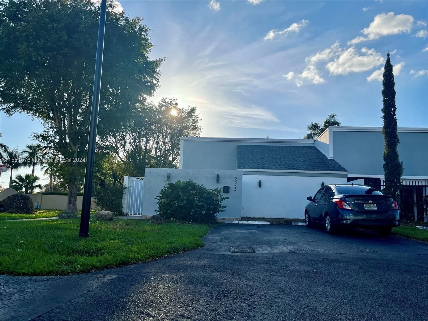 Real estate property located at 2554 122nd Ct, Miami-Dade County, GREENWAY LAKES SEC ONE, Miami, FL