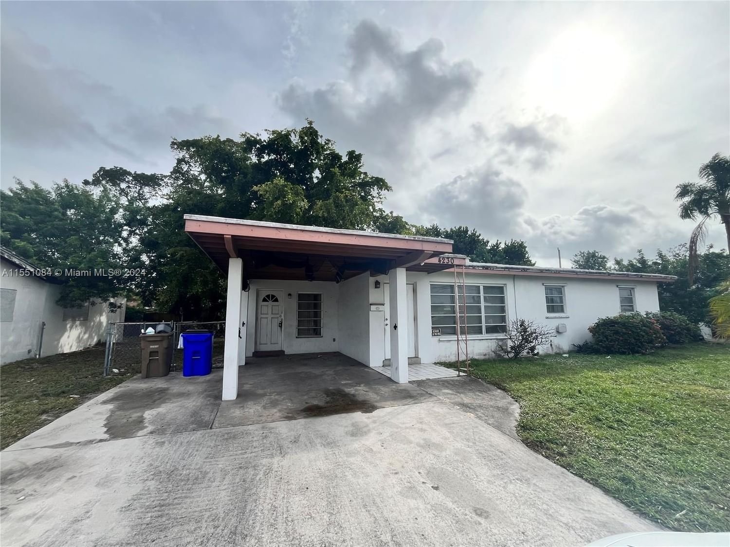 Real estate property located at 4230 3rd Ave, Broward County, FOREST PARK, Deerfield Beach, FL